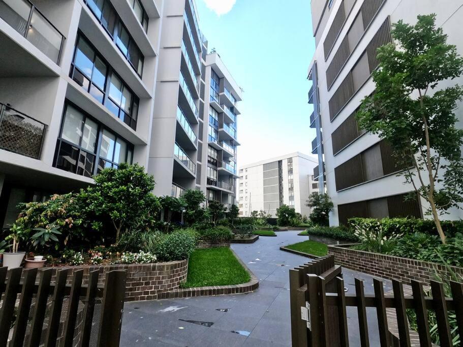 Scenic Skyline View2br@close To Olympicpark * Sydney